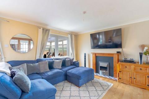 3 bedroom end of terrace house for sale, Hollytrees, Bar Hill, CB23