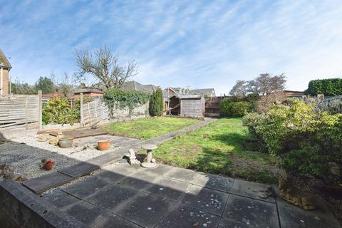 undefined, Chaucer Avenue, Lower Gornal, Dudley