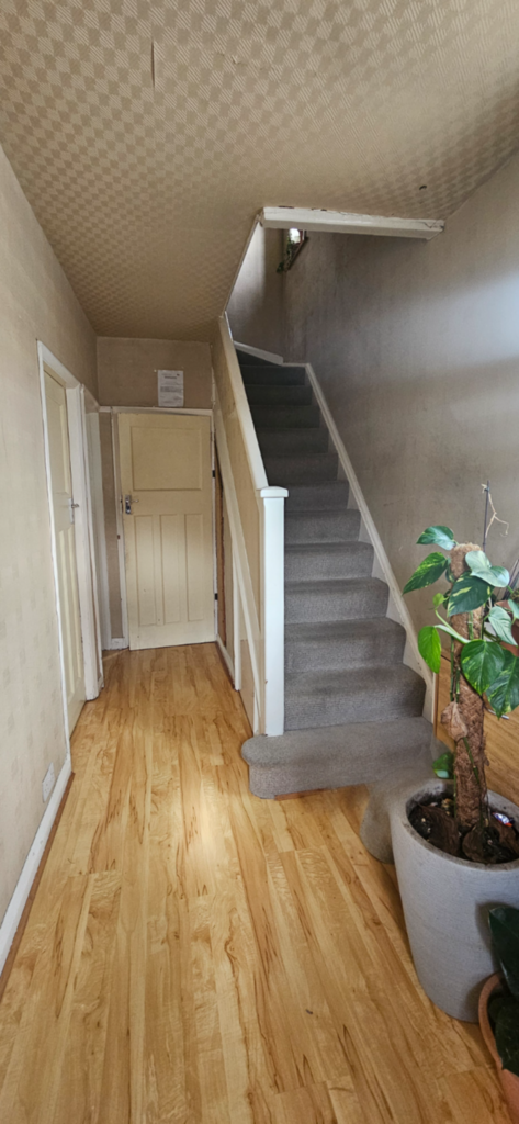 Carlyne Avenue - 3 Bedroom House