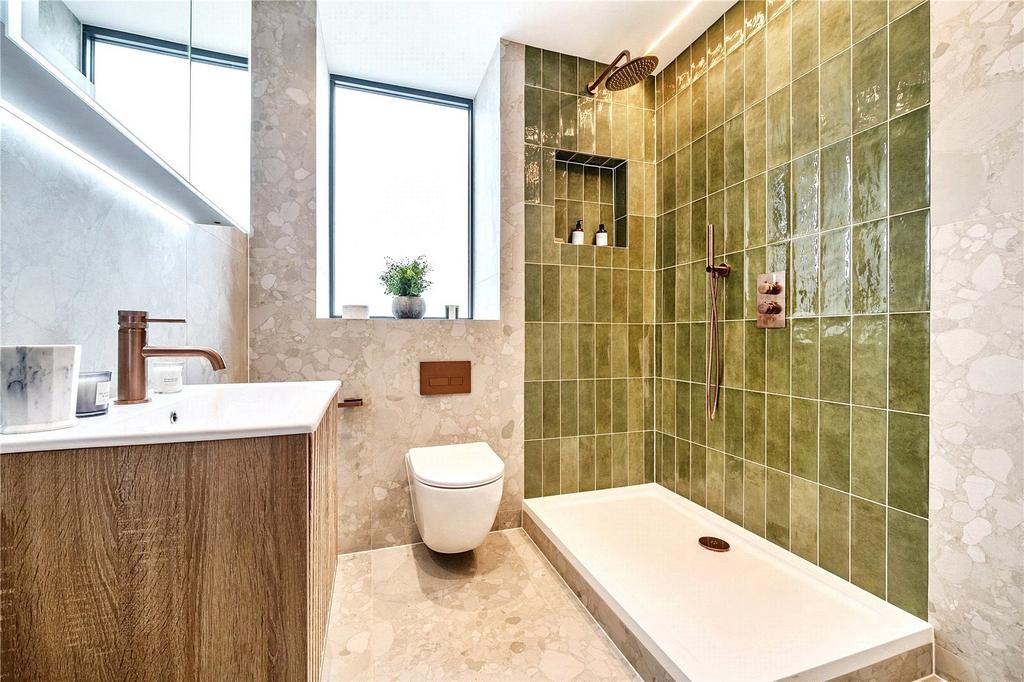 Ensuite