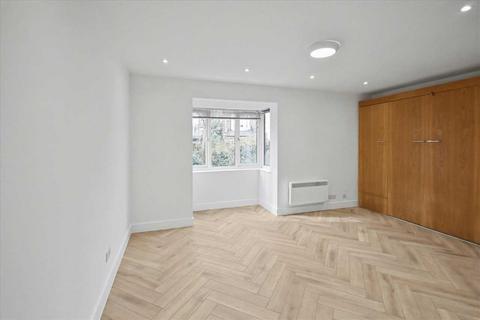 undefined, Beaulieu Place, Chiswick, Chiswick