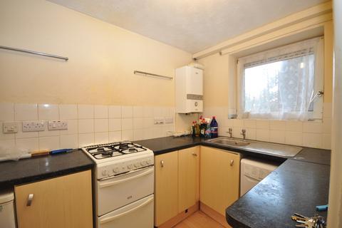 undefined, AVAILABLE WITH NO DEPOSITFyning Street Portsmouth PO1