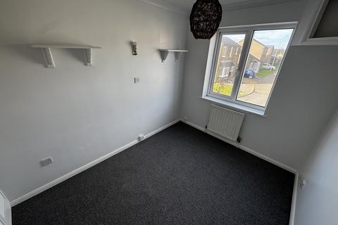 3 bedroom house to rent, Poplar Road, CORBY