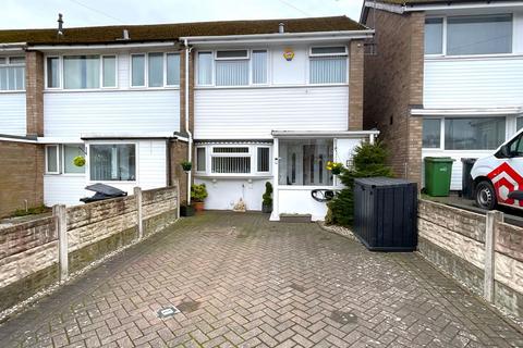 3 bedroom end of terrace house for sale, Hagley Road, Halesowen B63