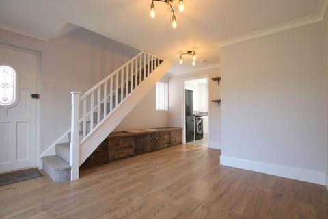 1 bedroom house to rent, Roman Gardens, Kings Langley, WD4