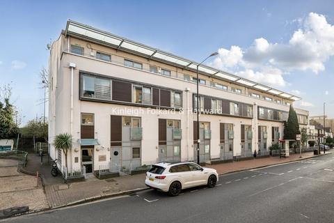 392 Rotherhithe Street, Rotherhithe, London, SE16