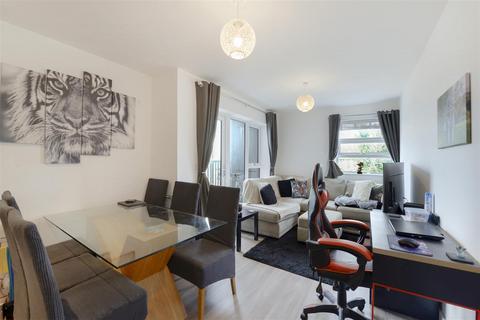 1 bedroom flat for sale, Maidstone Road, Paddock Wood, Tonbridge
