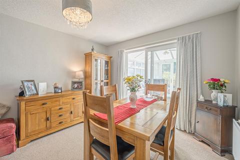 undefined, Court Crescent, Kingswinford, DY6 9RJ