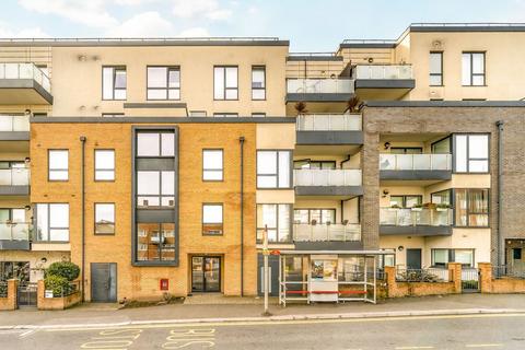 Station Road, London N11
