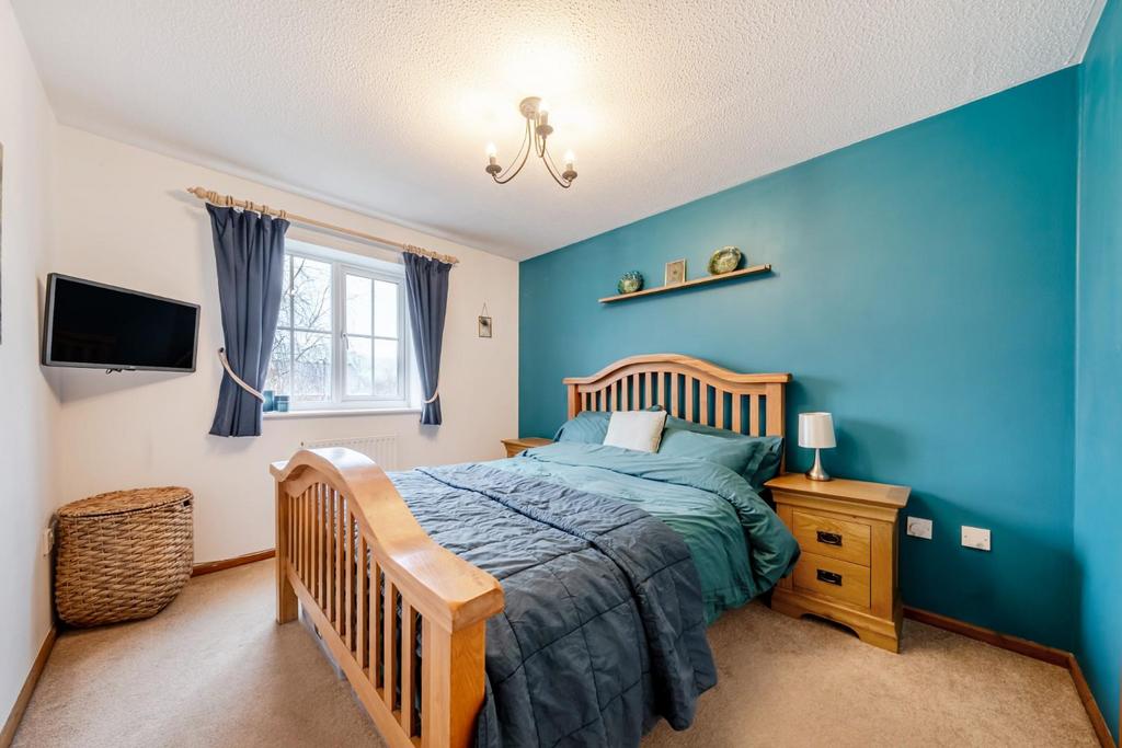 Bedroom 2.jpg