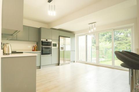 undefined, Woodhall Park Grove, Woodhall, LS28 7HB