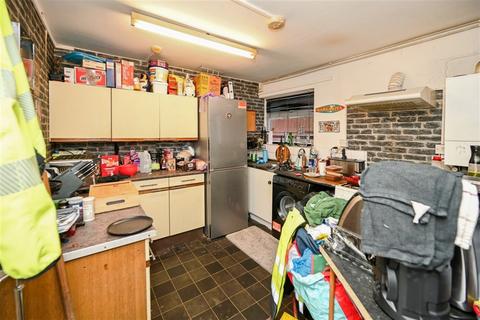 7 bedroom block of apartments for sale, Scarbrough Avenue, SKEGNESS