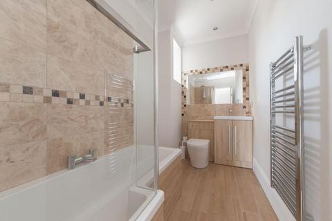 1 bedroom flat to rent, Harold Road, Margate, Kent, CT9