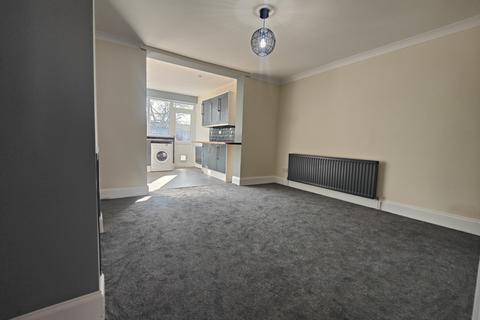 3 bedroom semi-detached house to rent, Stretton Road, Wolston, CV8