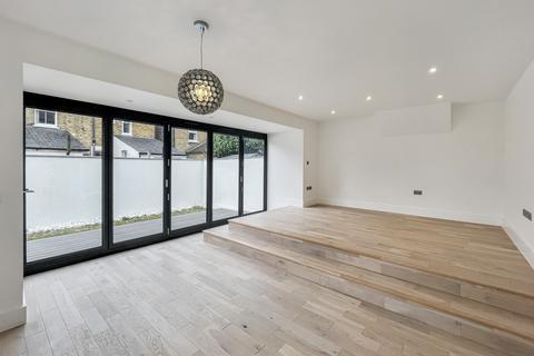 undefined, Clifton Road, Kingston Upon Thames, KT2