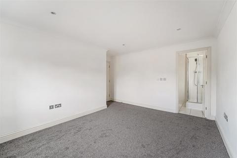undefined, Windmill Lane, Surrey KT17