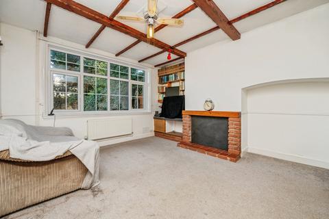 3 bedroom semi-detached house for sale, Wolverhampton Road, KIDDERMINSTER, Worcestershire, DY10