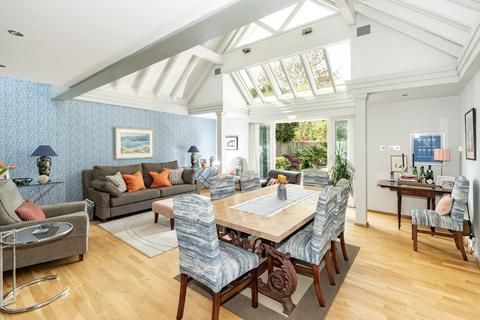 4 bedroom detached house for sale, Southcliffe Road, Christchurch, BH23