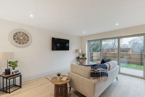 2 bedroom house for sale, Bowling Alley, Crondall, Farnham, GU10
