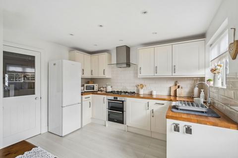 3 bedroom end of terrace house for sale, Curtis Close, Rickmansworth, WD3