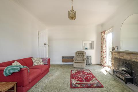 4 bedroom house for sale, Portsmouth Road, Kingston Upon Thames, KT1
