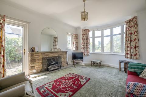 4 bedroom house for sale, Portsmouth Road, Kingston Upon Thames, KT1