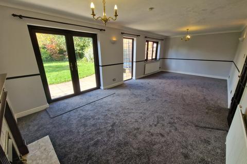 undefined, Warminster Close, LUTON