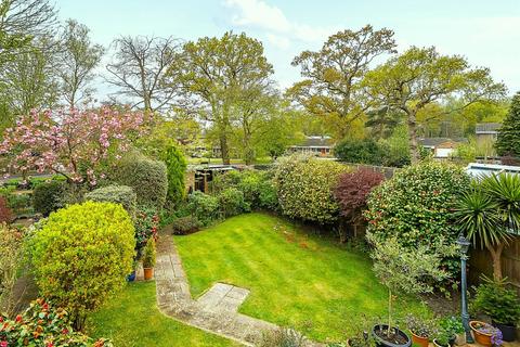 undefined, Oak End, Arundel