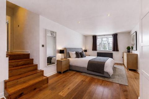 undefined, 1 College Avenue, Epsom, KT17