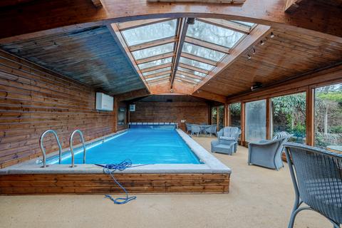 undefined, Burgh Heath Road, Epsom, KT17