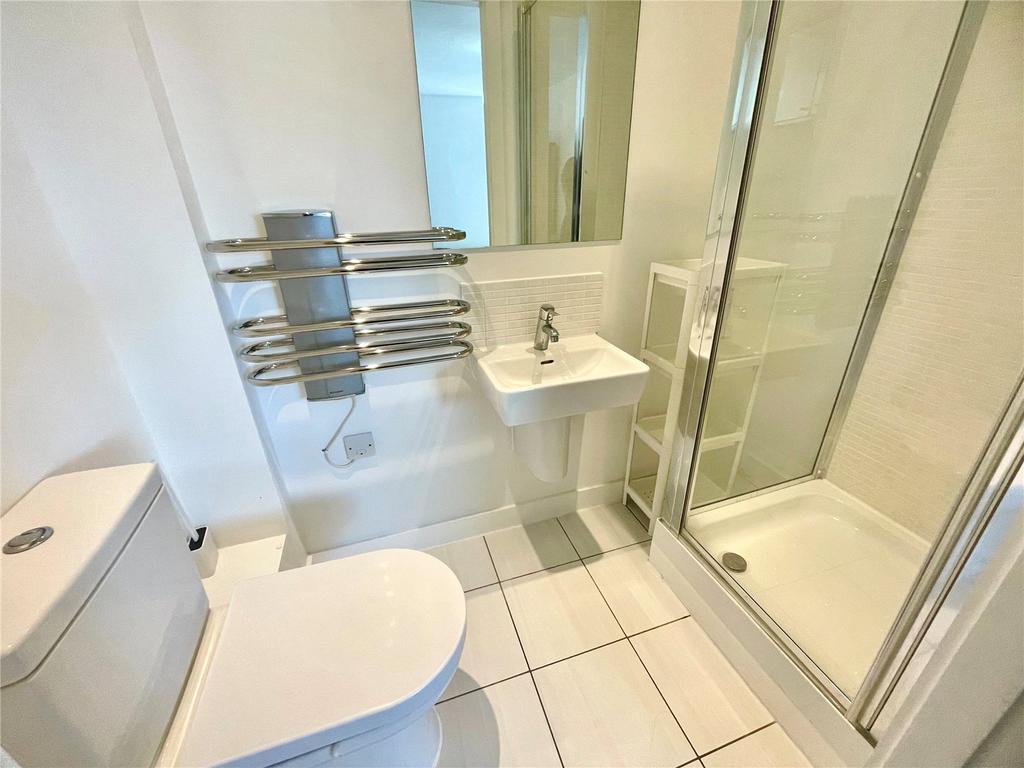 Master En-Suite