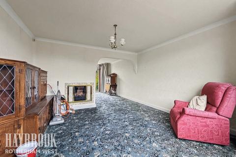3 bedroom semi-detached house for sale, Renishaw Avenue, Moorgate