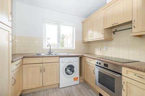 2 bedroom flat for sale, John Austin Close, Kingston Upon Thames, KT2