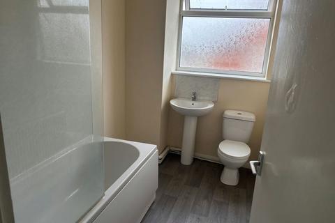 2 bedroom flat to rent, Wainfleet Road, Skegness PE25