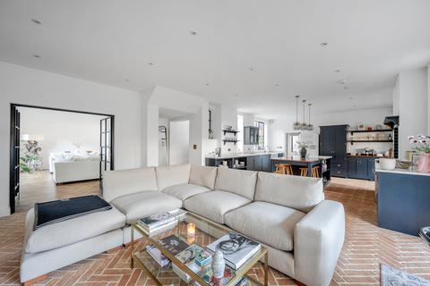 undefined, Downs Road, Epsom, KT18