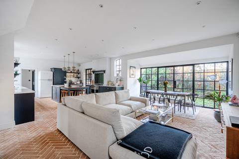 undefined, Downs Road, Epsom, KT18