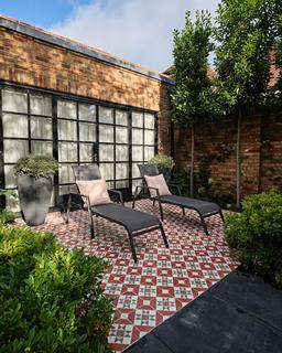 undefined, Downs Road, Epsom, KT18