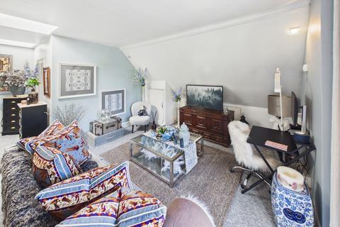 undefined, Bucklebury Place, Bucklebury, RG7