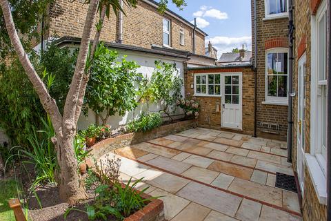undefined, Canbury Park Road, Kingston Upon Thames, KT2