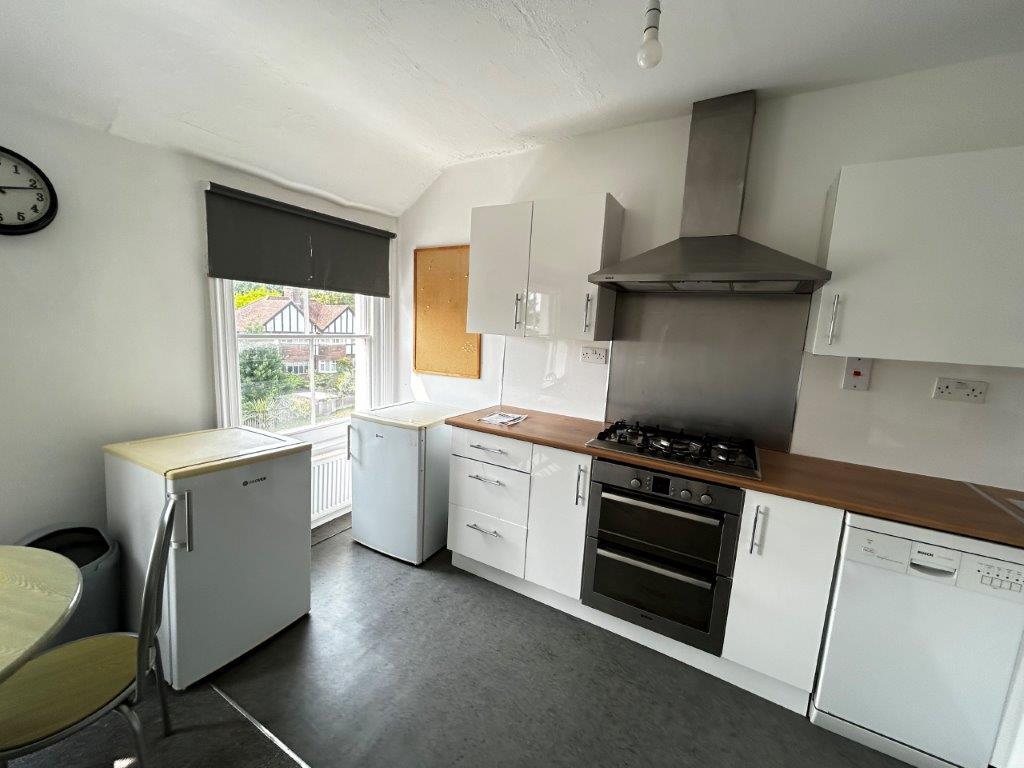 KITCHEN 1.2.jpg