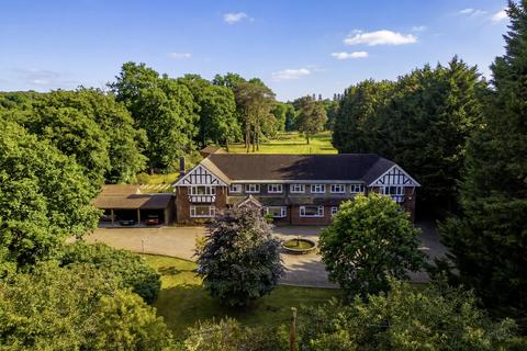 undefined, Forest Road, Bracknell, RG42