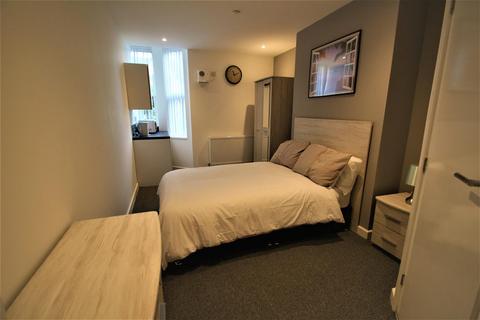 undefined, 13 Murray Road, Warwickshire CV21