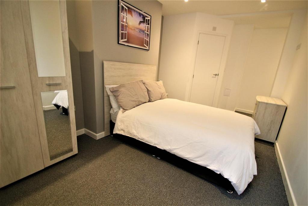 Murray Road 13 - Room 6 view2.JPG