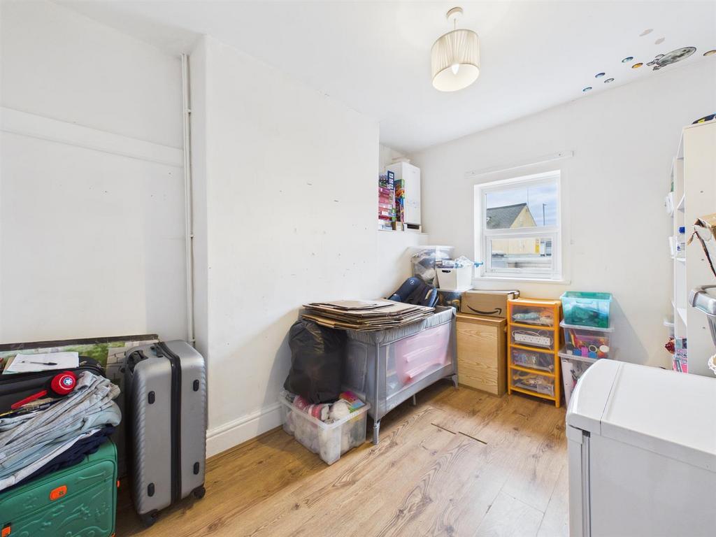 Bedroom: