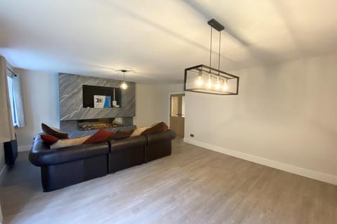 2 bedroom flat for sale, Lea Court, Heaton Moor, Stockport, SK4