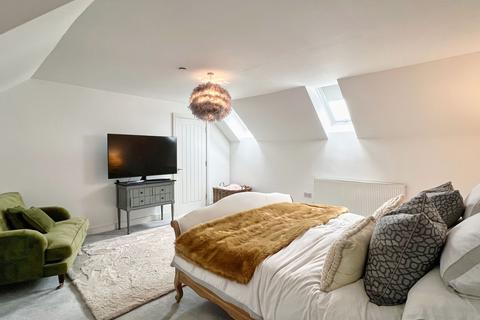 4 bedroom detached house for sale, 5 Laurel Court Waterton Bridgend CF31 3YX