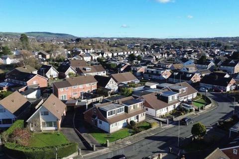 4 bedroom semi-detached bungalow for sale, Bryn Rhedyn, Pencoed, CF35