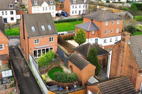 undefined, Bryn Dryslwyn, Bridgend, CF31