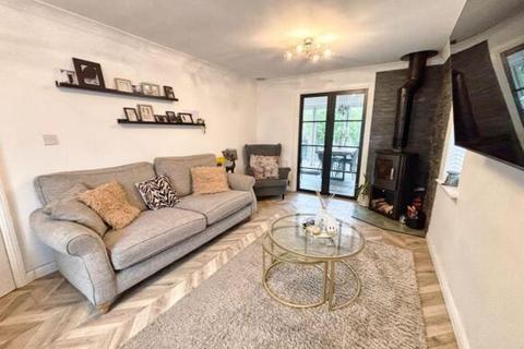 undefined, Bryn Dryslwyn, Bridgend, CF31