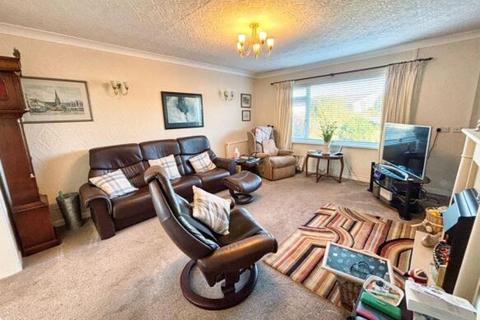 4 bedroom detached bungalow for sale, Skokholm Close, Nottage, CF36
